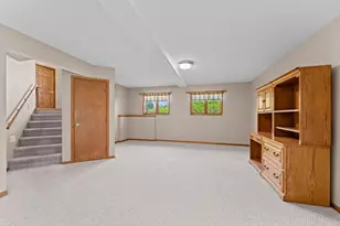 1827 Huntington Park Dr, Reedsburg, WI 53959 - Photo 28