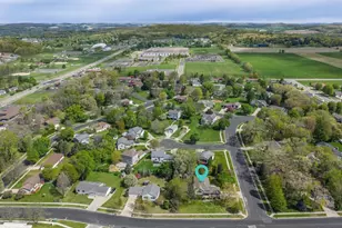 1827 Huntington Park Dr, Reedsburg, WI 53959 - Photo 6