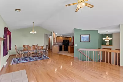 1827 Huntington Park Drive, Reedsburg, WI 53959 - Photo 12