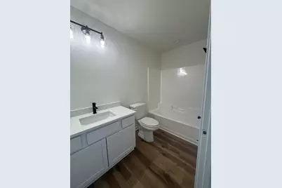 984 Bell Circle, Arlington, WI 53911 - Photo 8