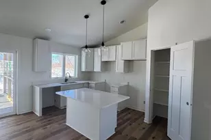 982 Bell Circle, Arlington, WI 53911 - Photo 2