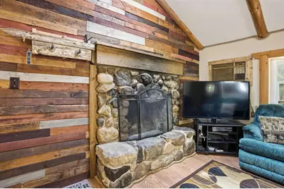 1148 N Gale Drive, Wisconsin Dells, WI 53965 - Photo 8