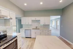 114 S Sechlerville Rd, Hixton, WI 54635 - Photo 8