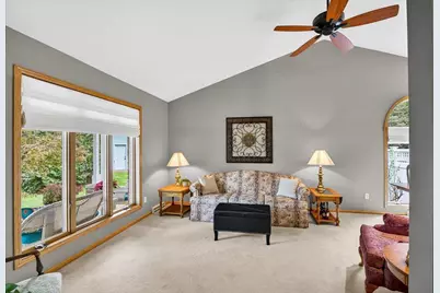 706 Summerton Court, Sun Prairie, WI 53590 - Photo 12