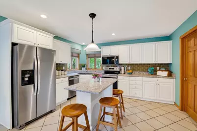 706 Summerton Court, Sun Prairie, WI 53590 - Photo 6