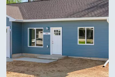 2442 Russell Court, Reedsburg, WI 53959 - Photo 4
