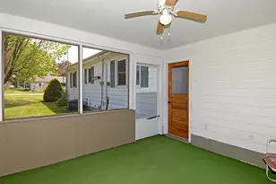 201 Locust Ct, Portage, WI 53901 - Photo 12