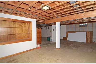 201 Locust Court, Portage, WI 53901 - Photo 20