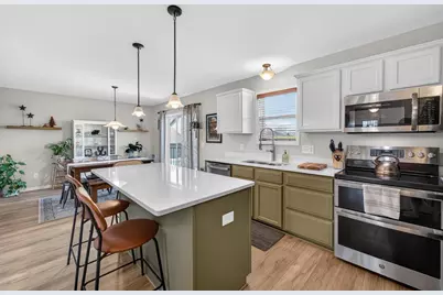 558 Orion Trail, Madison, WI 53718 - Photo 4