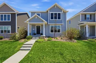 813 Feather Sound Dr, Verona, WI 53593 - Photo 2