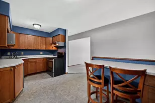 2107 W 4th Ave, Monroe, WI 53566 - Photo 12