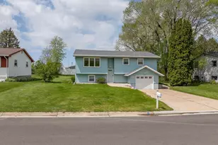 2107 W 4th Ave, Monroe, WI 53566 - Photo 2