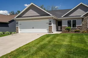 2257 Walnut St, Beloit, WI 53511 - Photo 2