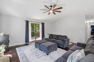 2897 Brian Ln, Fitchburg, WI 53711 - Photo 16