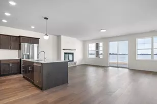 214 Lakeview Ln, Beaver Dam, WI 53916 - Photo 1