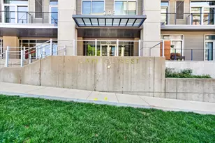 309 W Washington Ave, Madison, WI 53703 - Photo 30