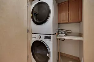 1037 Williamson St, Madison, WI 53703 - Photo 18