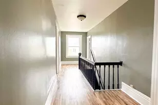 910 Wells St, Marinette, WI 54143 - Photo 16
