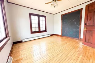 910 Wells St, Marinette, WI 54143 - Photo 18
