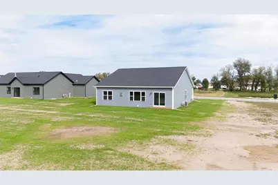 405 Ridge Court, Orfordville, WI 53576 - Photo 6