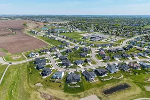 1630 Liatris Dr, Sun Prairie, WI 53590 - Photo 82