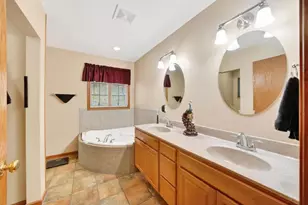W7183 Breneman Rd, Pardeeville, WI 53954 - Photo 20