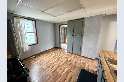 320 W Brodhead Street, Orfordville, WI 53576 - Photo 12