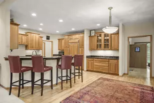 7622 N Orchard View Dr, Janesville, WI 53536 - Photo 8