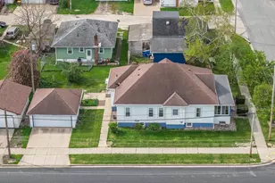 202 Sumner Ave, Tomah, WI 54460 - Photo 4
