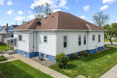 202 Sumner Avenue, Tomah, WI 54460 - Photo 8