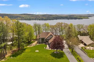 W10725 Wildwood Way, Poynette, WI 53955 - Photo 2