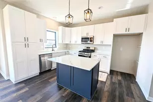 505 Ridge Ct, Orfordville, WI 53576 - Photo 2