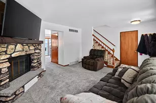 517 Knightsbridge Rd, Waunakee, WI 53597 - Photo 16
