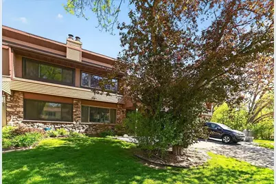 517 Knightsbridge Road, Waunakee, WI 53597 - Photo 1
