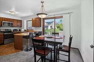 517 Knightsbridge Rd, Waunakee, WI 53597 - Photo 20