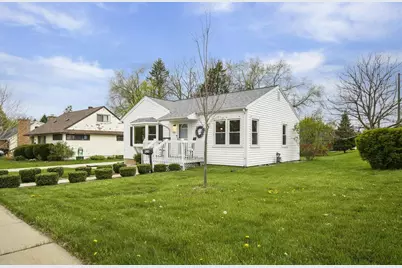 424 Martin Street, Sun Prairie, WI 53590 - Photo 4