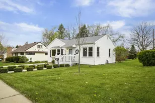 424 Martin St, Sun Prairie, WI 53590 - Photo 4