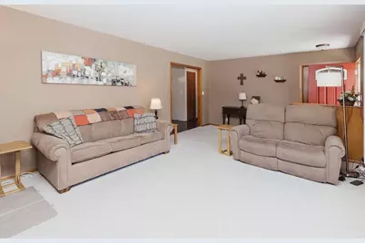 880 2nd Street, Platteville,  53818 - Photo 6