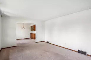 3610 Canter Dr, Madison, WI 53718 - Photo 14