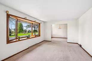 3610 Canter Dr, Madison, WI 53718 - Photo 4