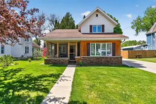 415 High St, Randolph, WI 53956 - Photo 1