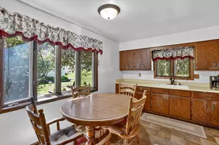 415 N High St, Randolph, WI 53956 - Photo 10