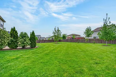 876 Remington Way, Sun Prairie, WI 53590 - Photo 6