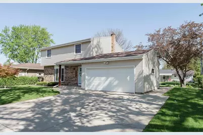 2511 Wesley Avenue, Janesville, WI 53545 - Photo 2