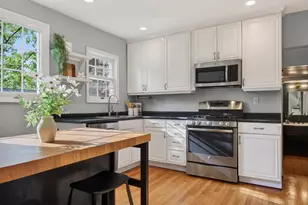 131 Kensington Dr, Madison, WI 53704 - Photo 12