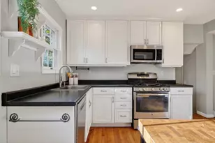 131 Kensington Dr, Madison, WI 53704 - Photo 22
