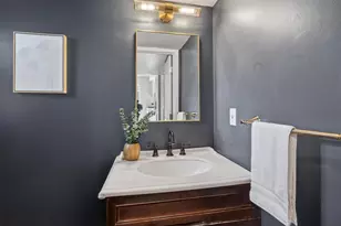 131 Kensington Dr, Madison, WI 53704 - Photo 14
