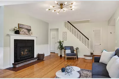 131 Kensington Drive, Madison, WI 53704 - Photo 8