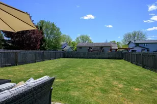 310 W Clover Ln, Cottage Grove, WI 53527 - Photo 4