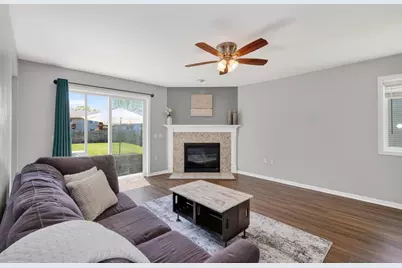 310 W Clover Lane, Cottage Grove, WI 53527 - Photo 10